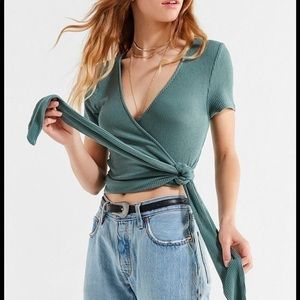 Size small urban outfitters teal tie shirt